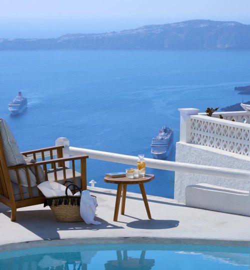 Mrs-Martin-Santorini35